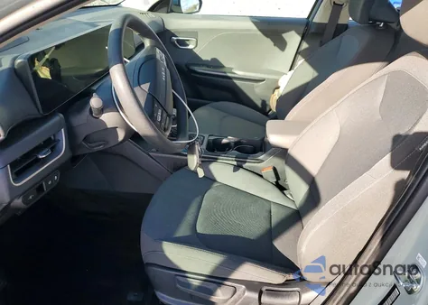 2025 Kia K4 Lx from USA, damaged, VIN 3KPFT4DE8SE061525